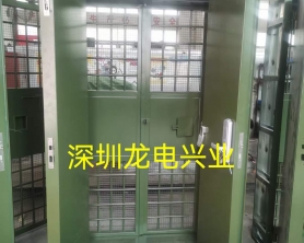 湛江*兵器室防護(hù)門，內(nèi)帶通風(fēng)門，配人臉指紋智能門系統(tǒng)，現(xiàn)安裝驗(yàn)收完畢