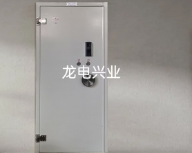 春節(jié)后第一個(gè)金庫(kù)門(mén)項(xiàng)目安裝完成---深圳水貝珠寶廠金庫(kù)門(mén)，5級(jí)防盜門(mén)，配電子指紋門(mén)禁